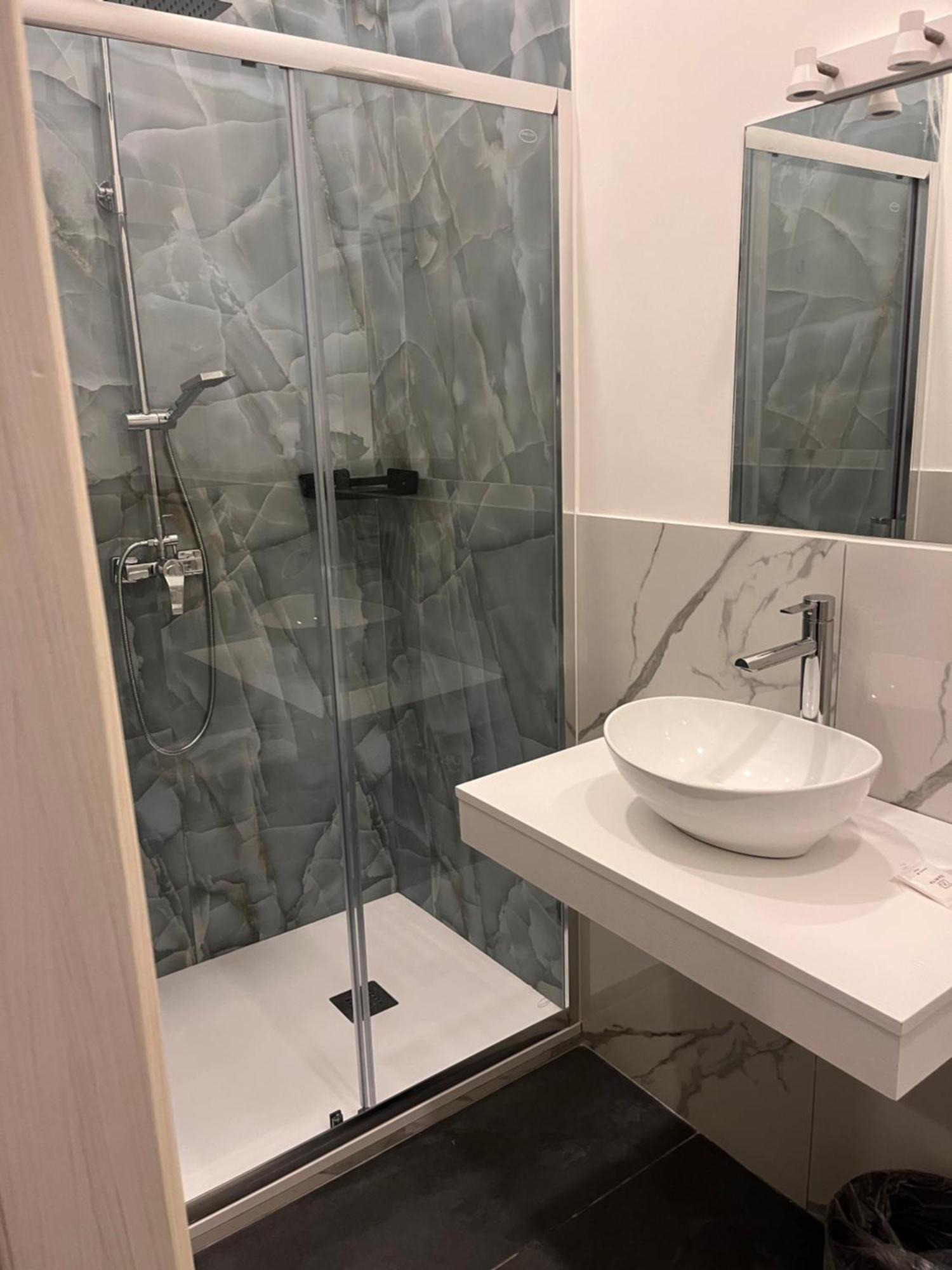 נאפולי International Hotels מראה חיצוני תמונה